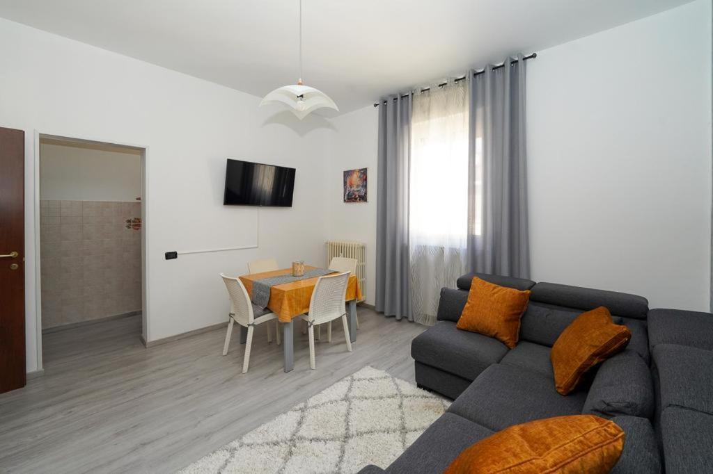 My Viktory Apartment Novara Luaran gambar