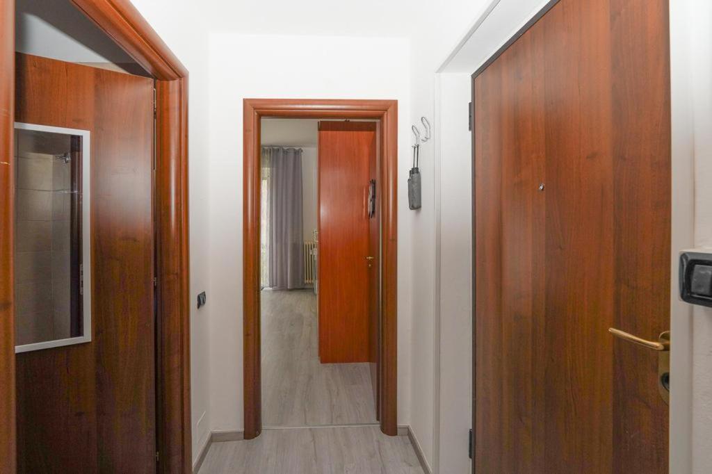 My Viktory Apartment Novara Luaran gambar